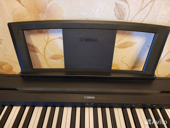 Цифровое пианино Yamaha P-35