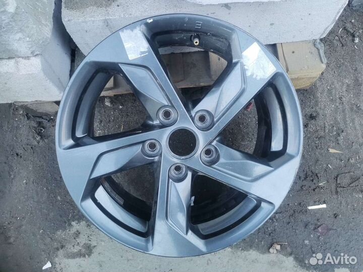 Диск литой R16 Kia K5