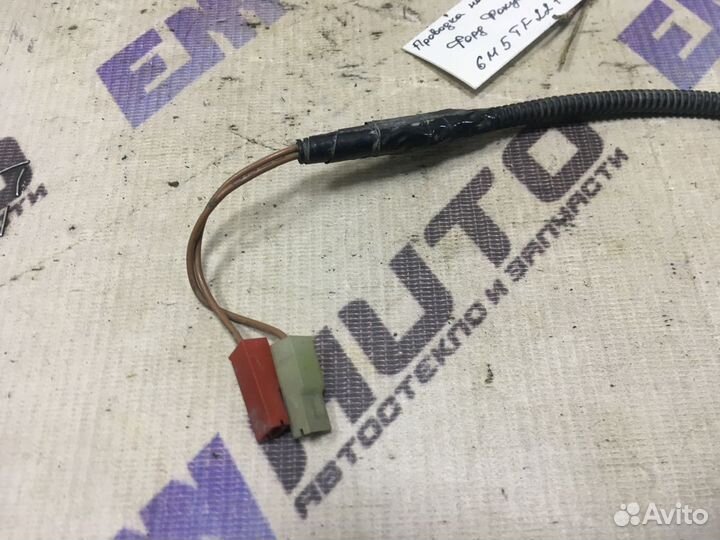 Проводка насоса омывателя Форд Фокус 2