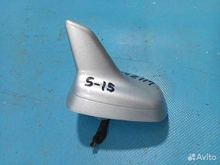 Антенна Audi Q7 (2006-2016)