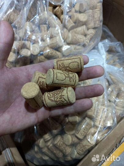 Пробка винная полимерная 22*38