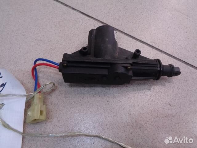 Активатор замка двери задней правой LDV Maxus 200