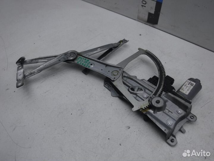 Стеклоподъемник Opel Astra H 2004