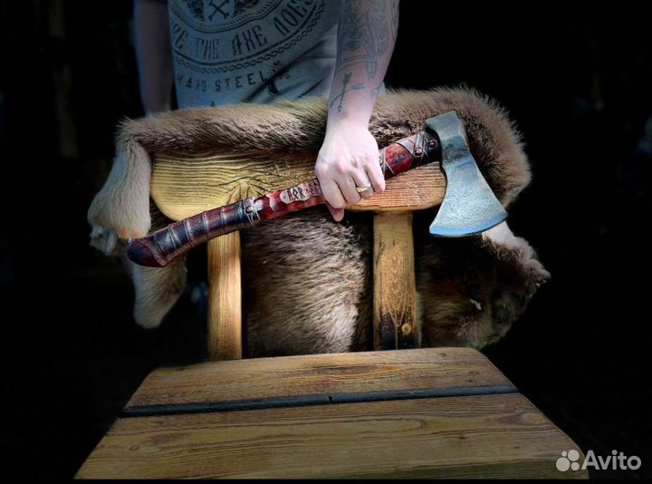 Топор кованый ручной работы