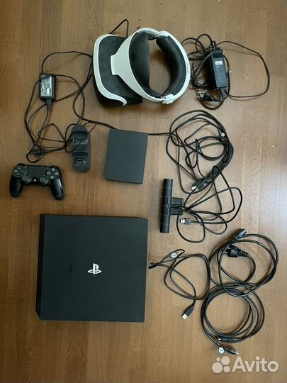 Sony playstation 4 pro 1tb + ps vr