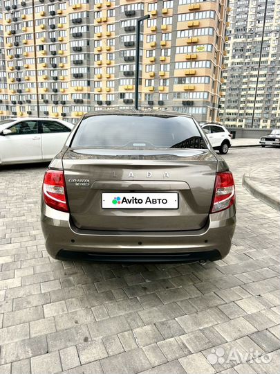 LADA Granta 1.6 МТ, 2021, 44 000 км