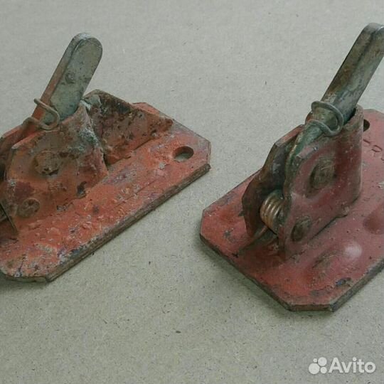 Прокат пружинных зажимов опалубки