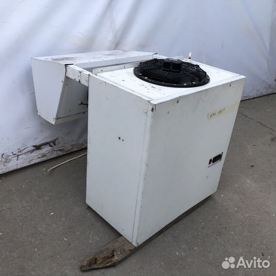 Холодильный моноблок Ариада AMS 330T