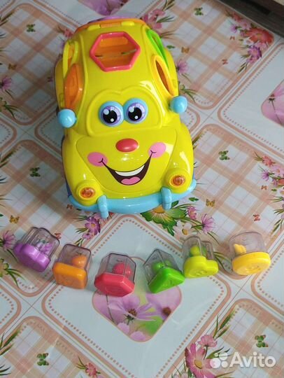 Машинка музыкальная