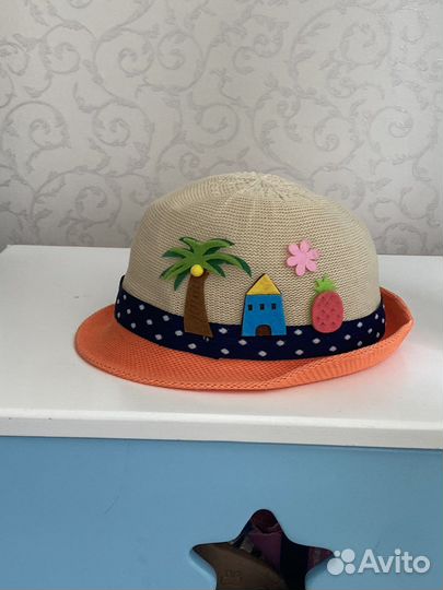 Шляпа в отпуск 50 или 52