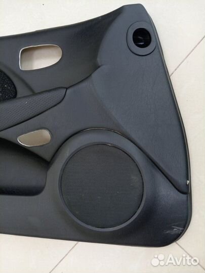 Обшивка двери передняя левая Hyundai Sonata EF