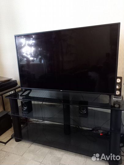 Телевизор smart tv 49 LG