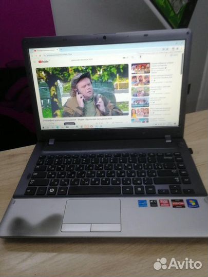 4х ядерный ноутбук Samsung NP 355 4/6/ssd256/1 акб