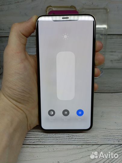 iPhone Xs Max, 64 ГБ