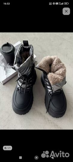 Дутики женские зимние