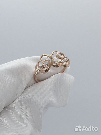 Золотое кольцо с фианитом 16,5р