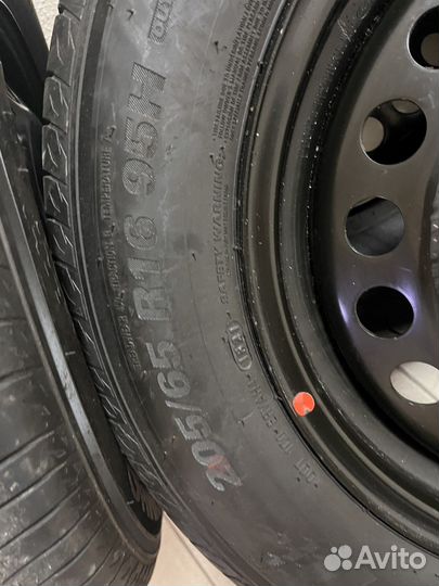 Kumho Ecsta HS51 205/65 R16 95H
