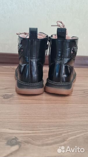 Ботинки демисезонные для девочки 28