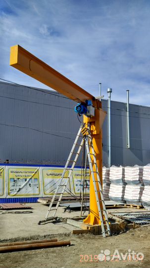 Кран консольный поворотный г/п 0.250- 5.0 т