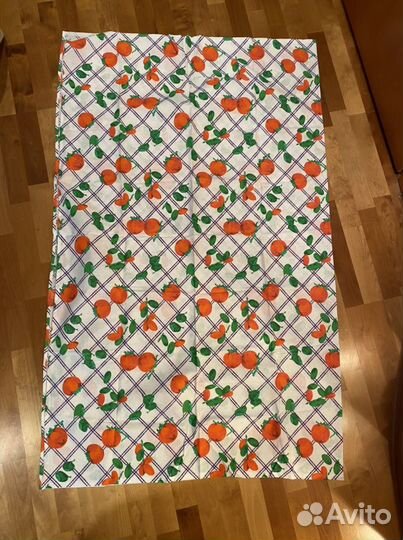 Скатерть и салфетки новые