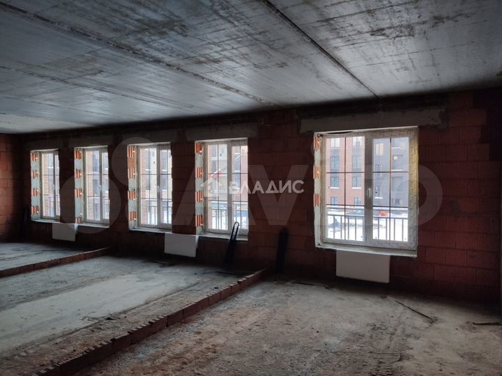 2-к. квартира, 65,3 м², 2/4 эт.