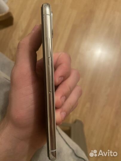 iPhone X, 256 ГБ