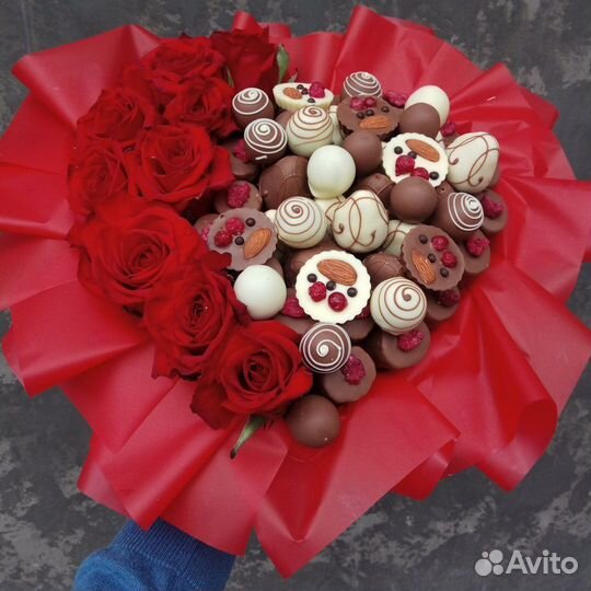 Доставка цветов, подарков, клубника в шоколаде