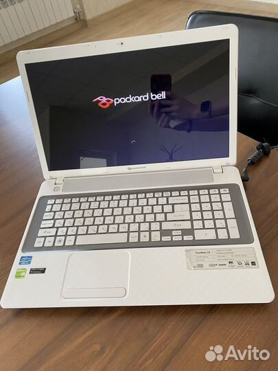 Packard Bell EasyNote 17.3