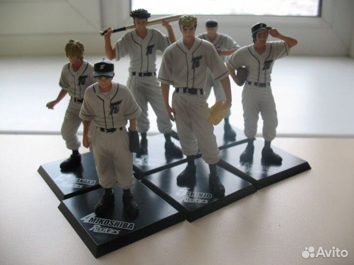 Фигурки Next Label Rookies White Box