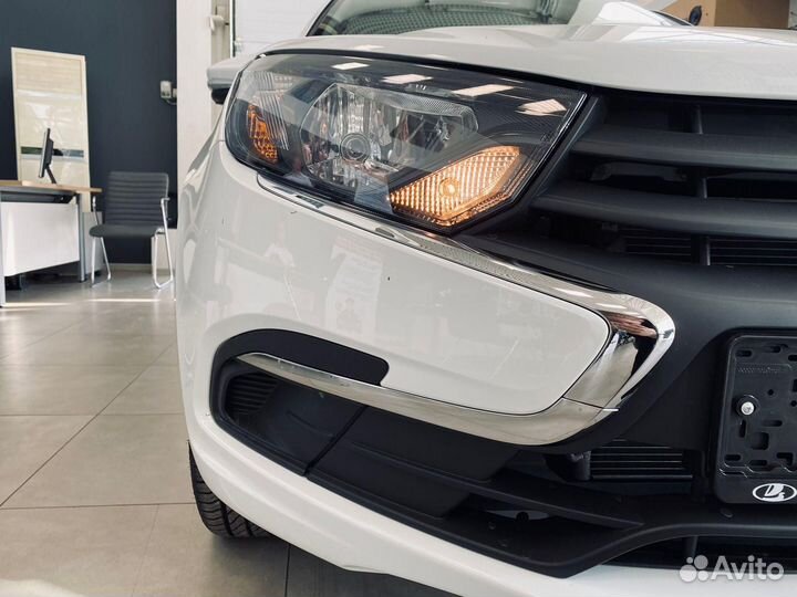 LADA Granta, 2023
