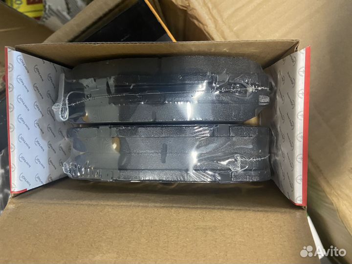 Колодки тормозные передние hyundai elantra