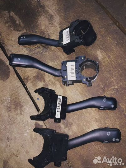 Переключатель света и щеток VAG