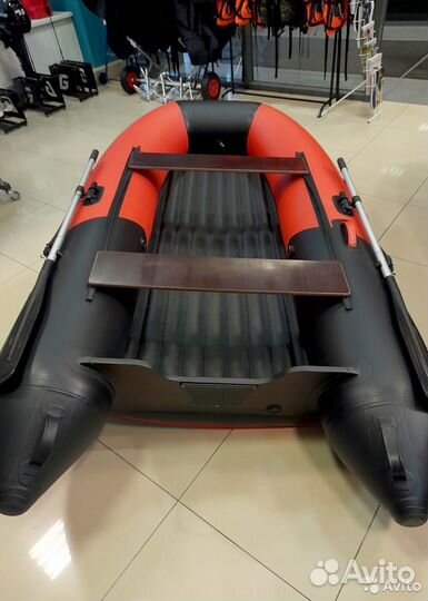 Лодка пвх Gladiator(Гладиатор) E330 б/у