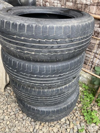 Kumho Road Venture ST KL11 235/65 R17 104H