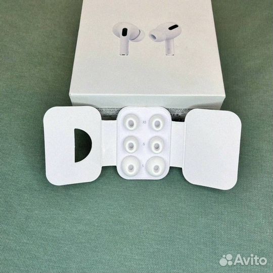 AirPods Pro 2: Музыка, которая радует