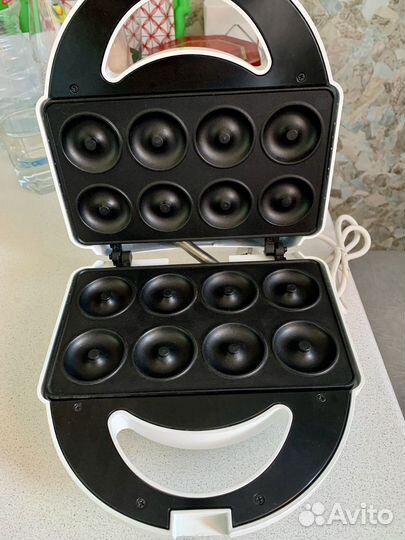 Электрическая вафельница