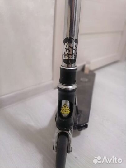 Трюковой самокат skip