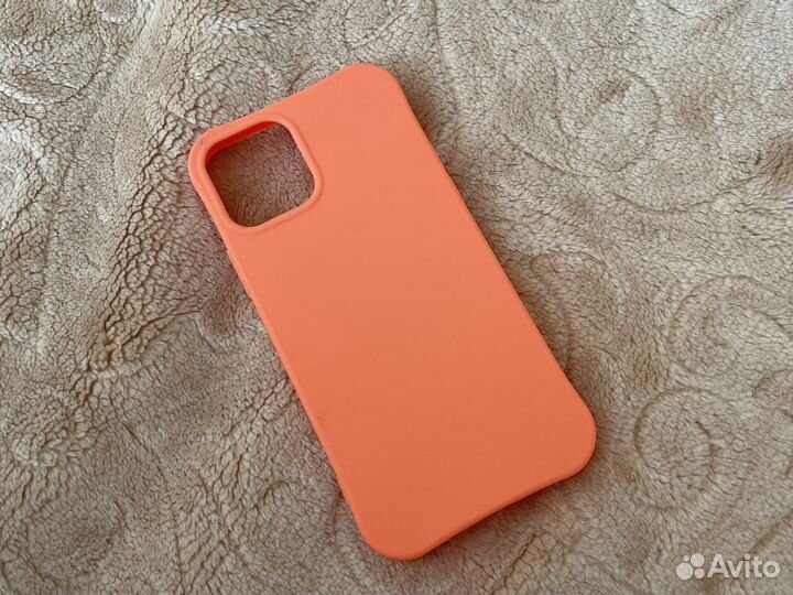 Чехол на iPhone 12 pro