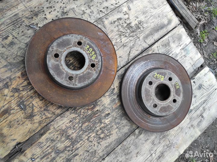 Диски тормозные передние Mazda Demio 2 DY3R DY3W