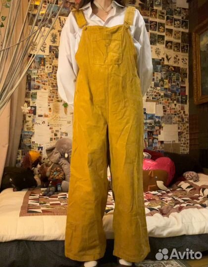 Вельветовый комбинезон