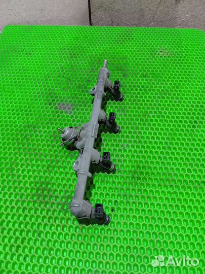 Топливная рампа Geely mk