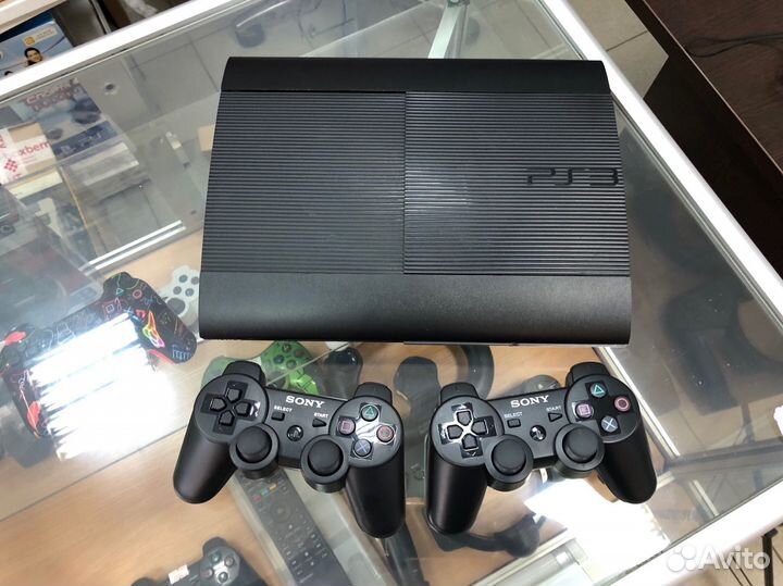 Sony PS3 Super Slim и 80 игр