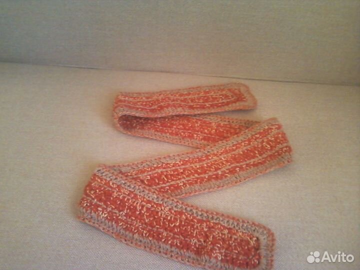 Шапка вязаная, шарфы, вязаный воротник