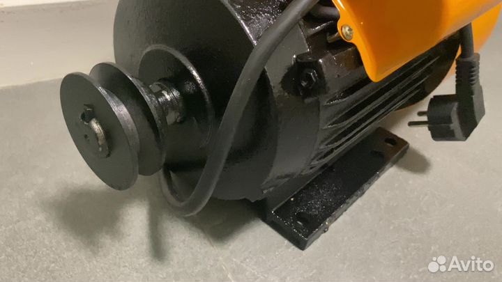 Электродвигатель 2.2 кВт 220В