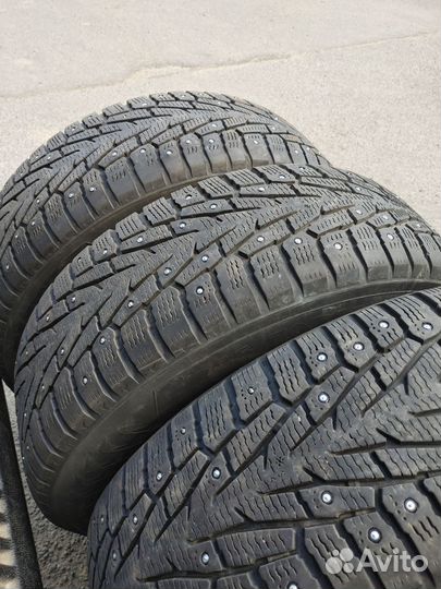 Nokian Tyres Hakkapeliitta 7 SUV 245/70 R16 111