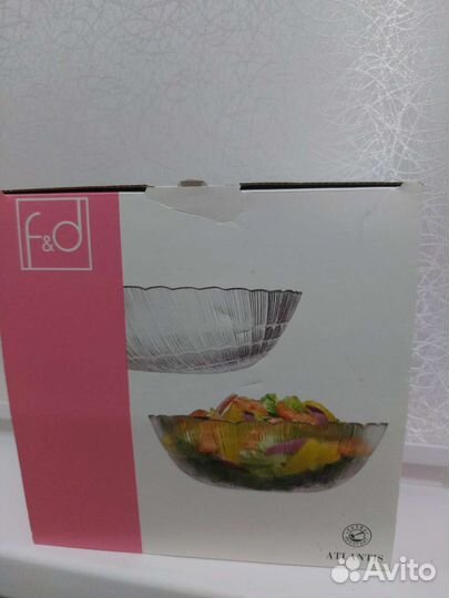 Салатник новый