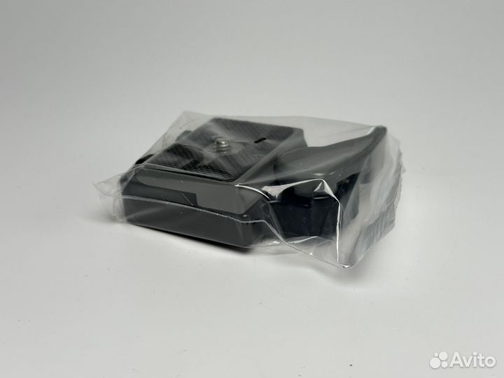 Площадка быстросъемная 323 Manfrotto, 201pl