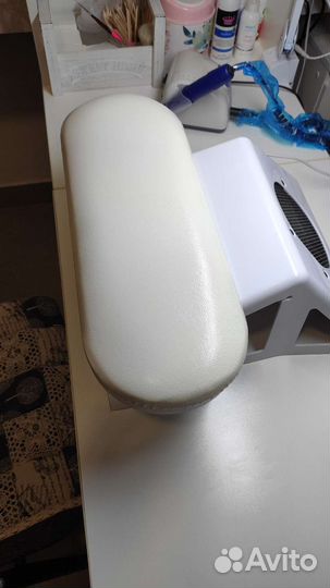 Подставка для рук маникюрная