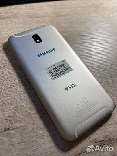 Samsung Galaxy J7 (2017), 3/16 ГБ