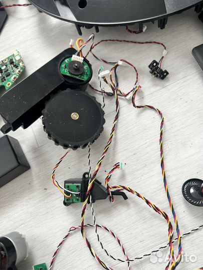 Xiaomi mi robot vacuum mop p разбор запчасти